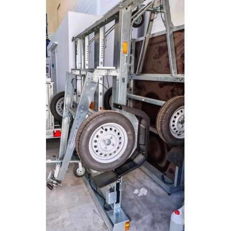 Remolque portamotos plegable Remolque portamotos plegable