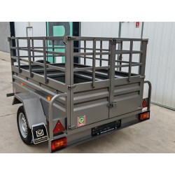 Remolque 750 kg con barandillas