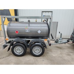 Remolque depósito de combustible