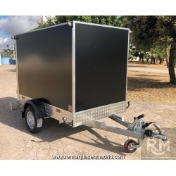Remolque caja cerrada 750 kg