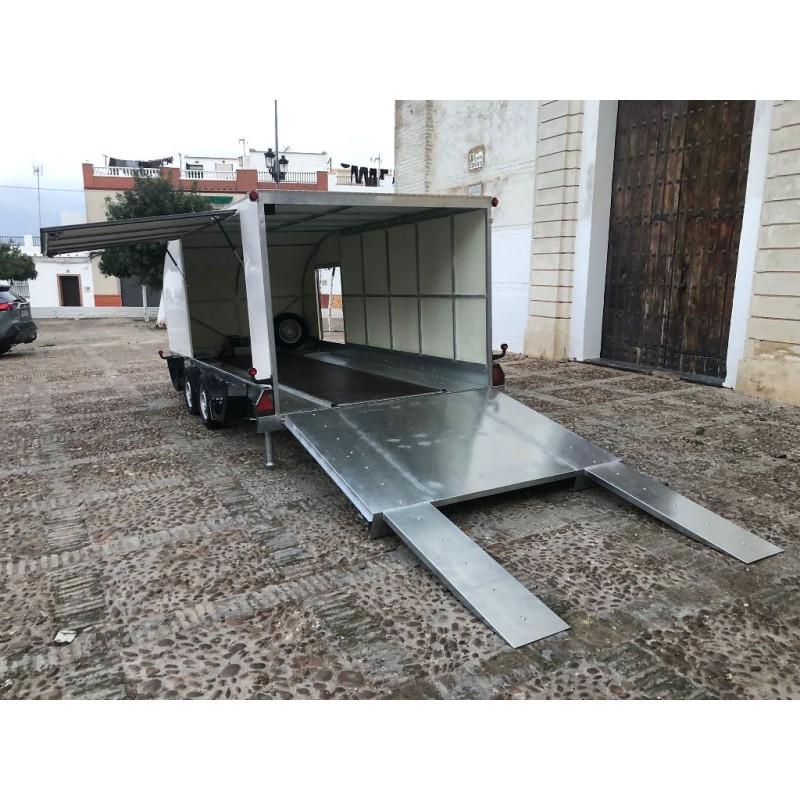 Portacoches de competición